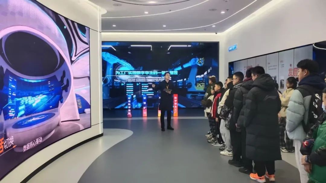 踐行公益 彰顯擔(dān)當(dāng)！捷瑞數(shù)字聯(lián)合愛心組織舉辦數(shù)字科普體驗(yàn)活動